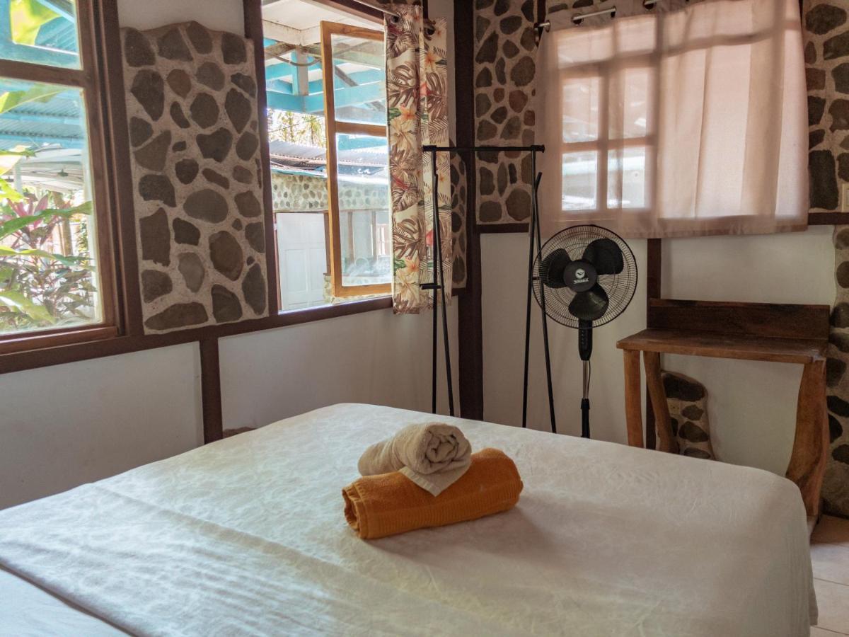 Uvita River Guesthouse Exterior photo