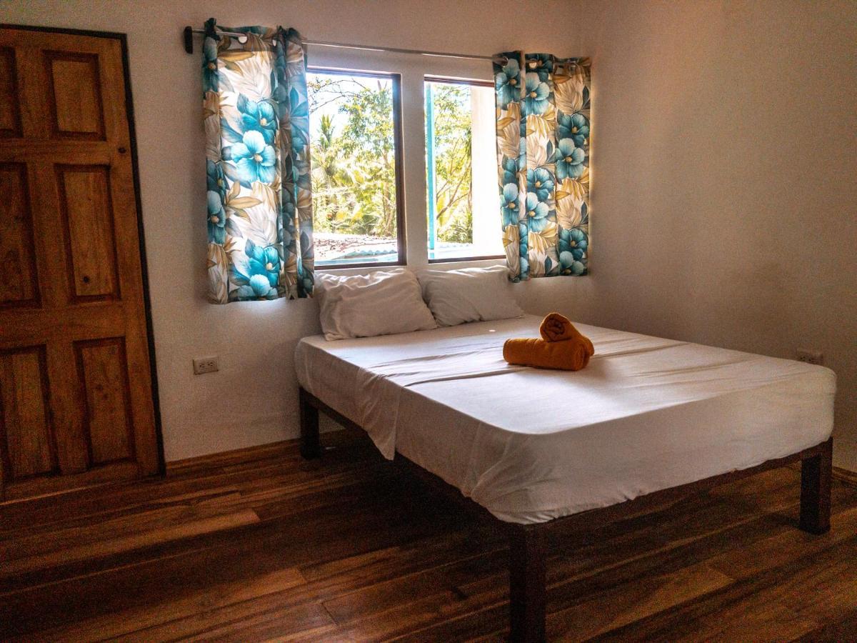 Uvita River Guesthouse Exterior photo