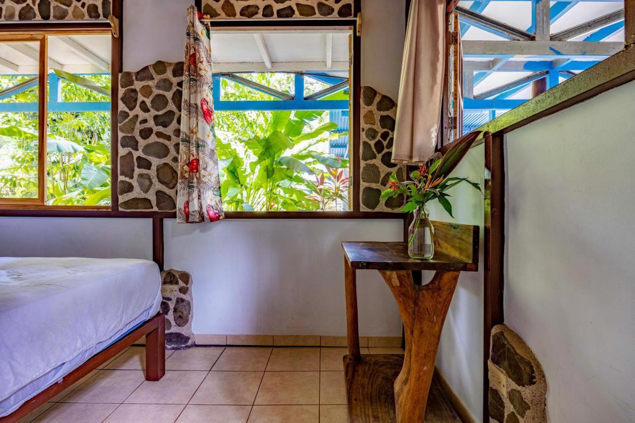 Uvita River Guesthouse Exterior photo