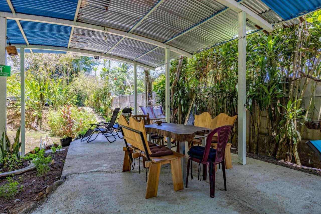 Uvita River Guesthouse Exterior photo