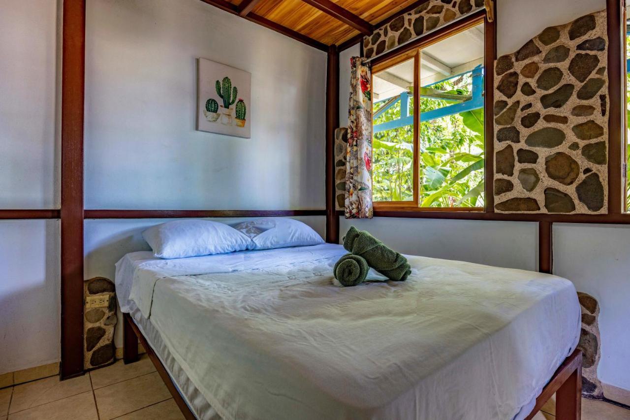 Uvita River Guesthouse Exterior photo