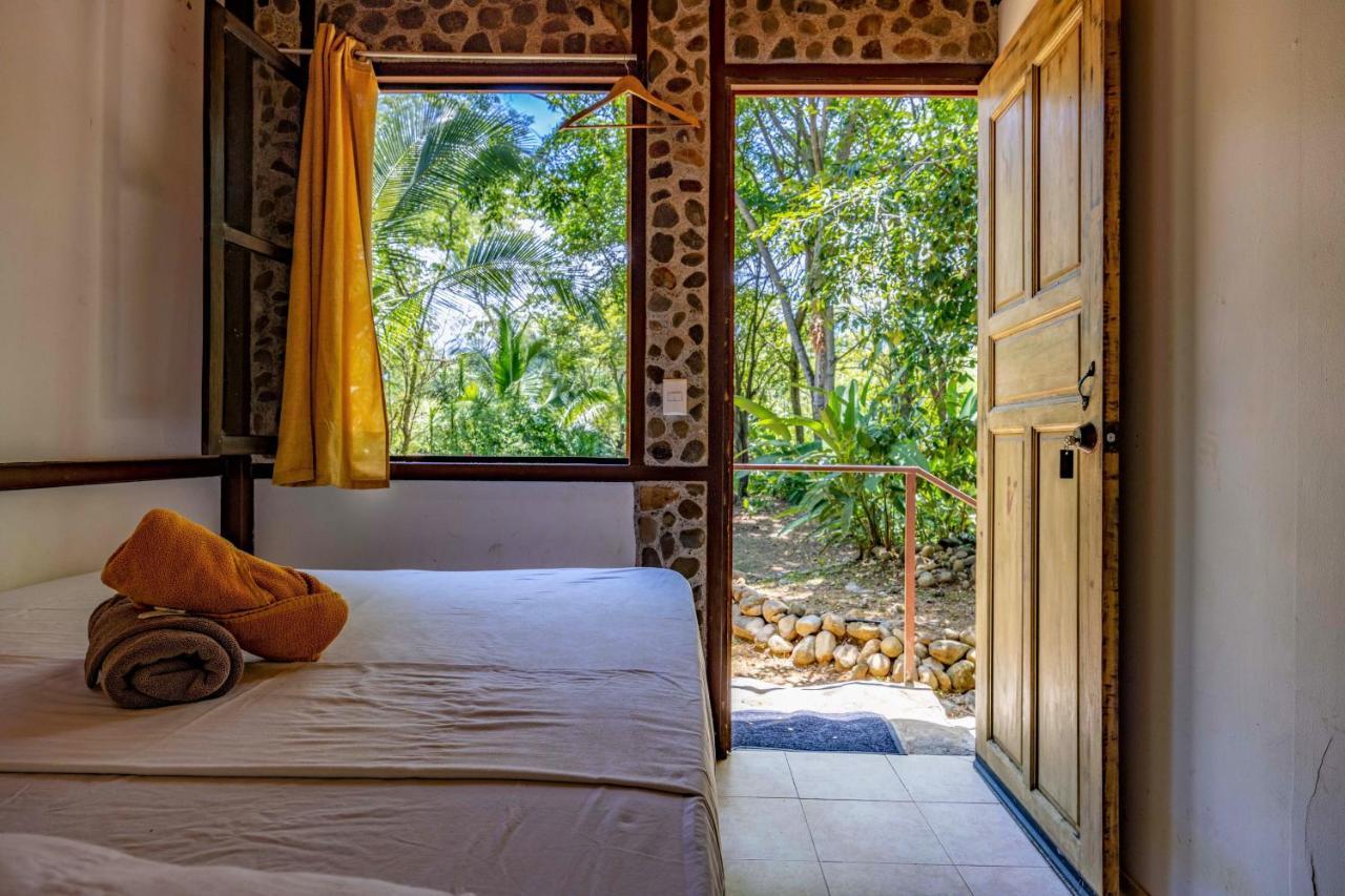 Uvita River Guesthouse Exterior photo